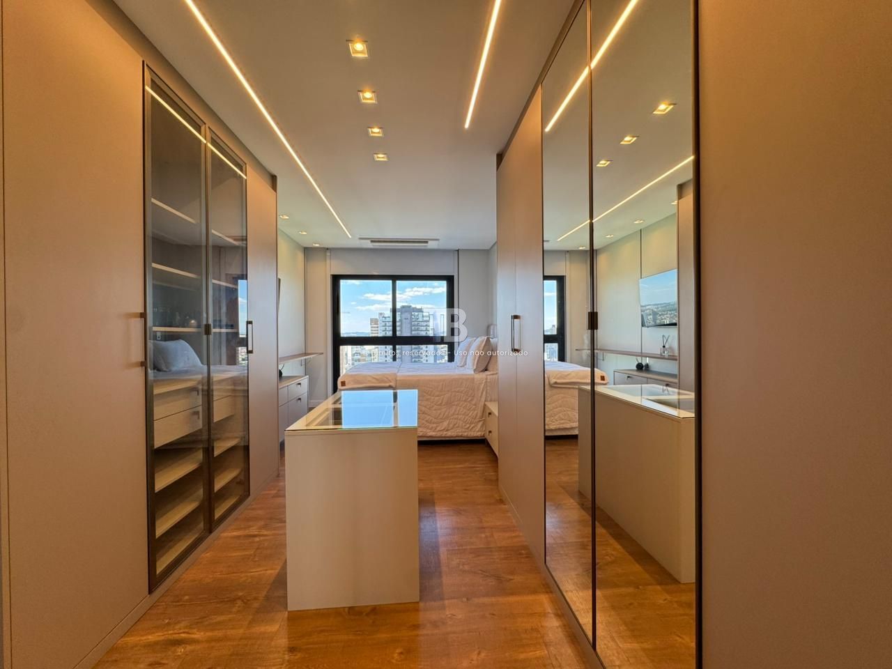 Apartamento Mobiliado em ótima localização