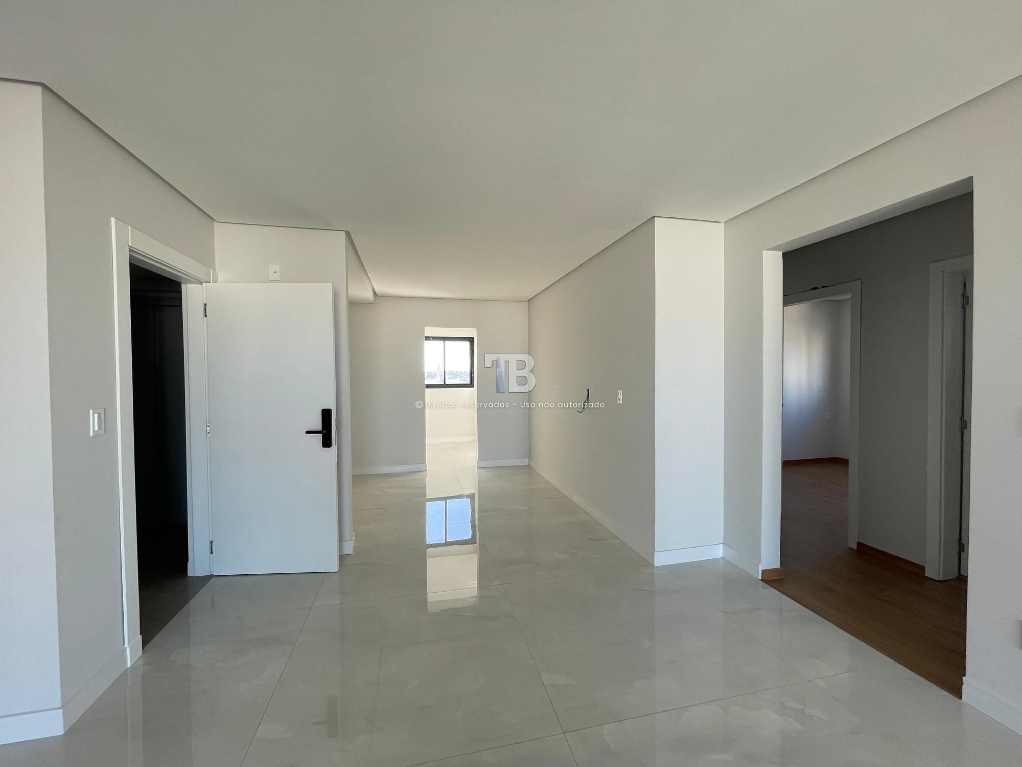 Apartamento Novo à Venda