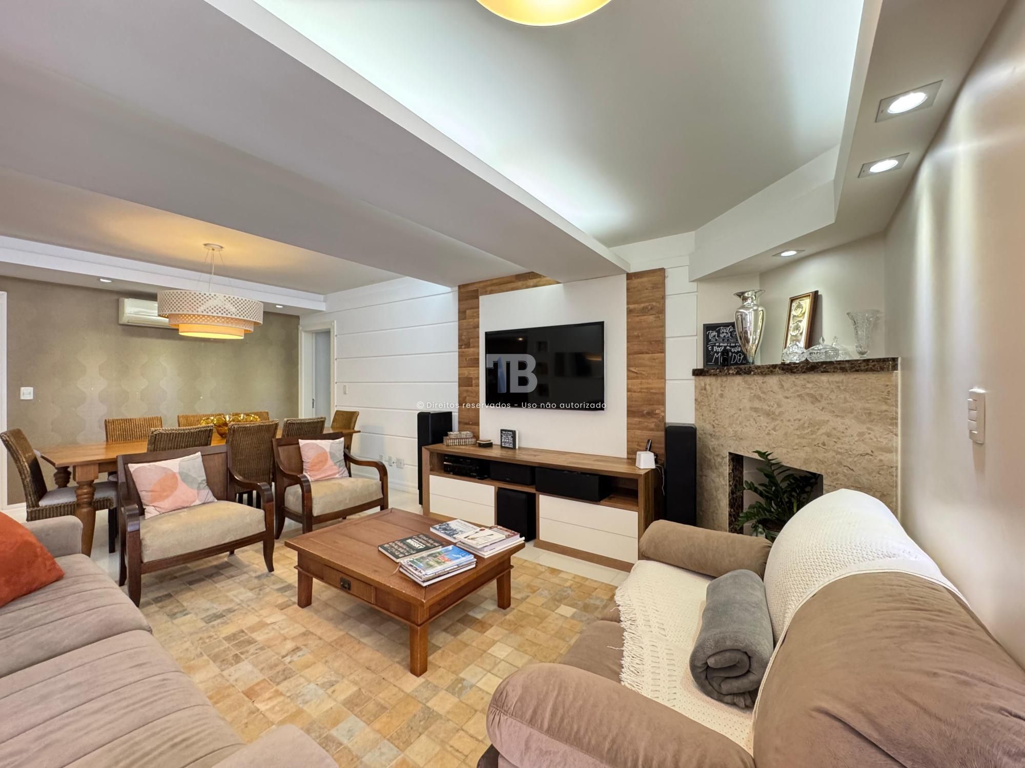 Apartamento com 4 dormitórios