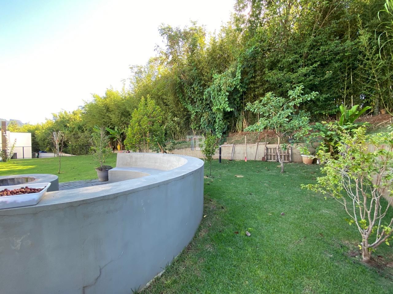 Casa à Venda Espelho das Águas