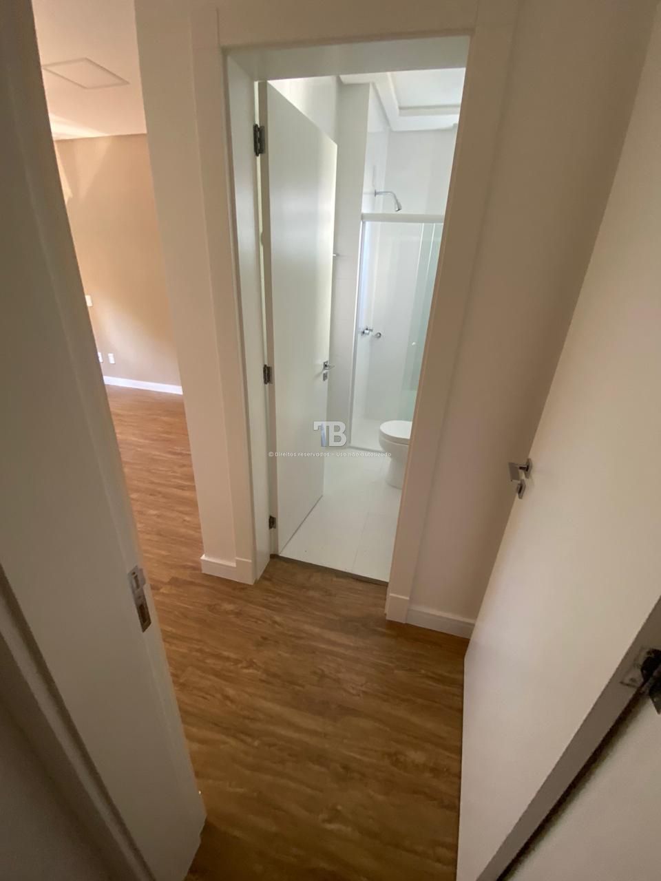 Apartamento de Luxo com 3 Suítes