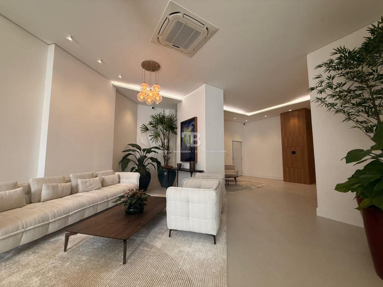 Apartamento Novo à Venda