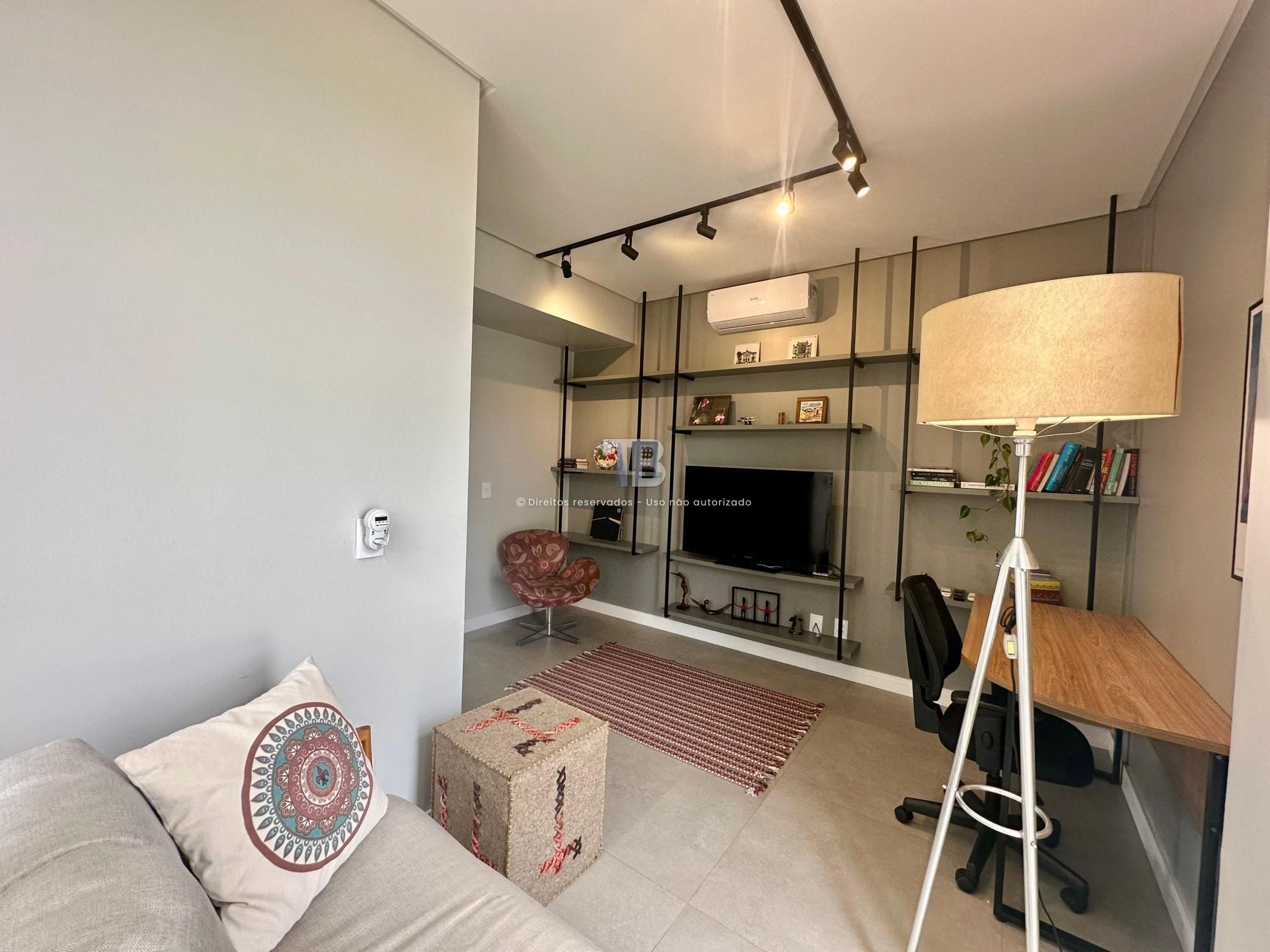 Casa Em Condomínio Fechado