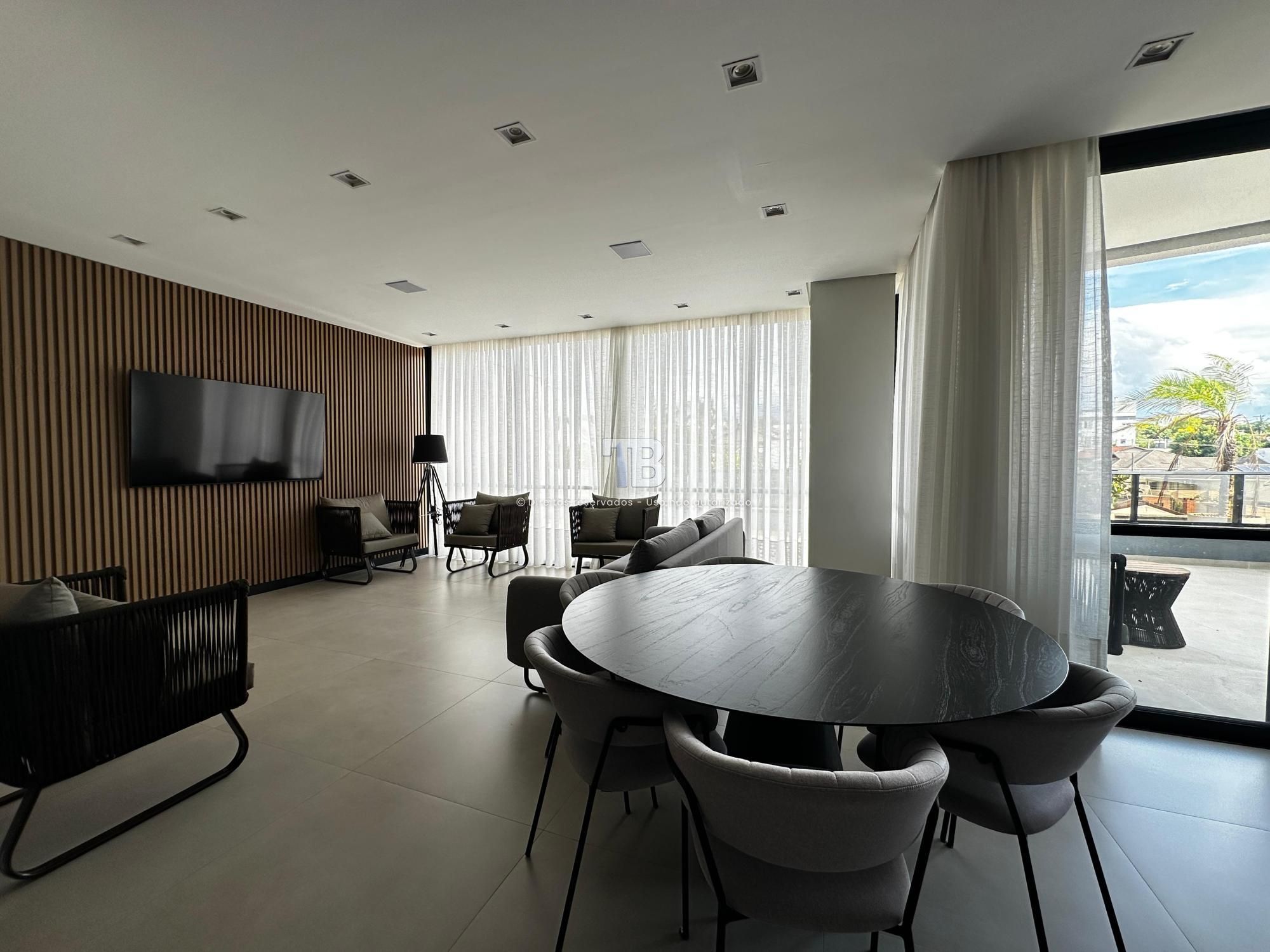 Apartamento novo à venda