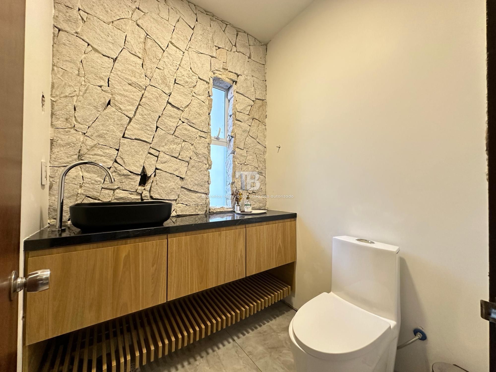 Casa Térrea Com 3 Dormitórios