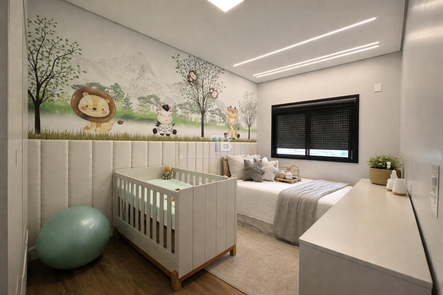 Casa Semimobiliada com Piscina