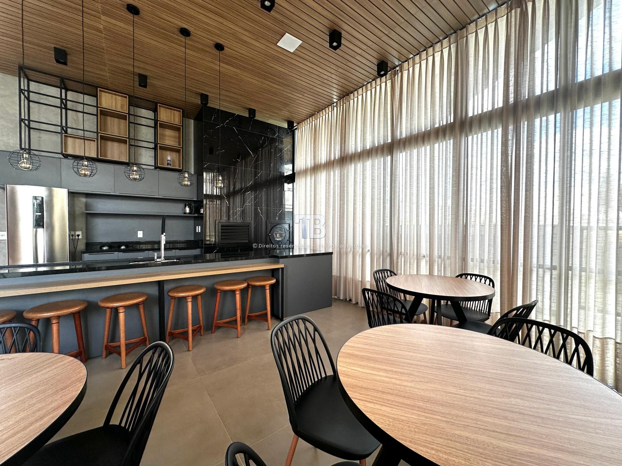 Apartamento novo à venda