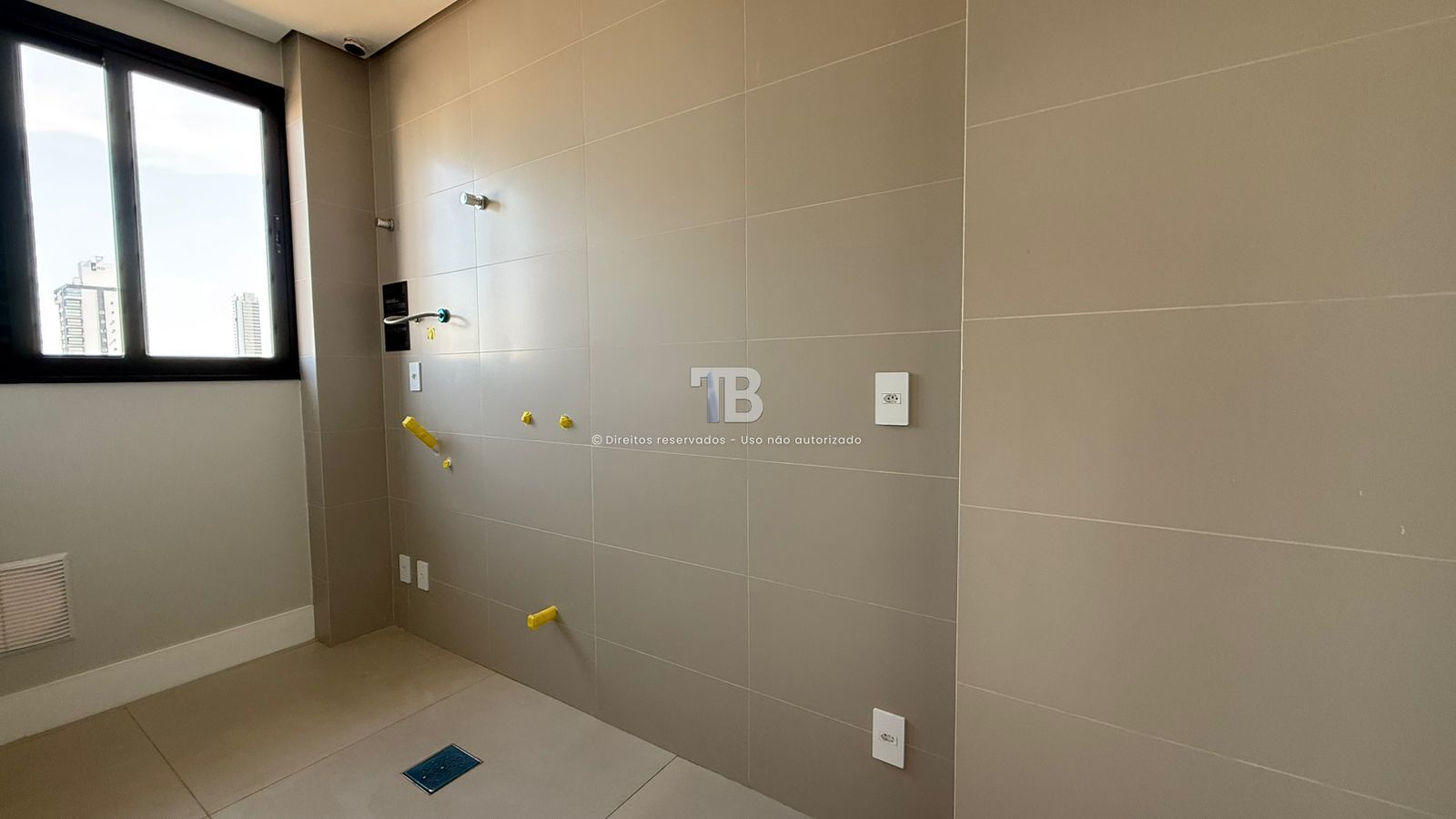 Apartamento Novo à Venda