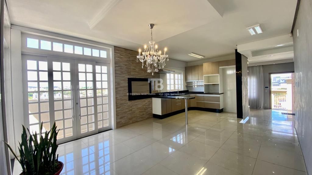 1069 – Casa térrea com piscina e semi mobiliada, no Passo dos Fortes