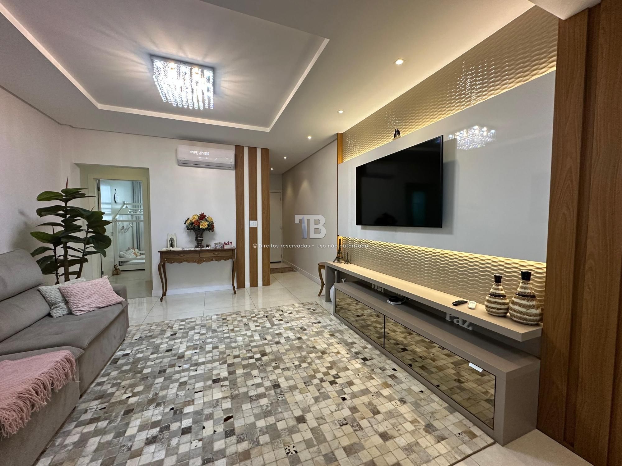 Apartamento Semimobiliado à Venda