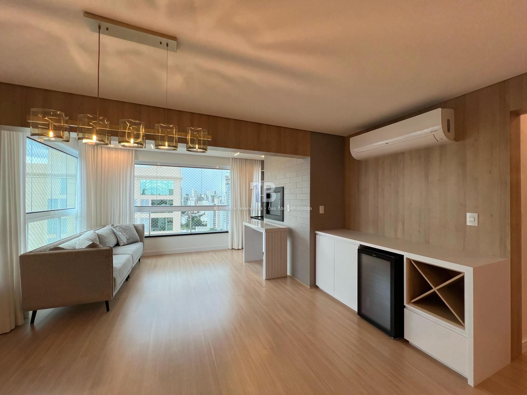 4110 – Apartamento de 3 suítes e 3 vagas de garagem, no Bairro Santa Maria, Chapecó