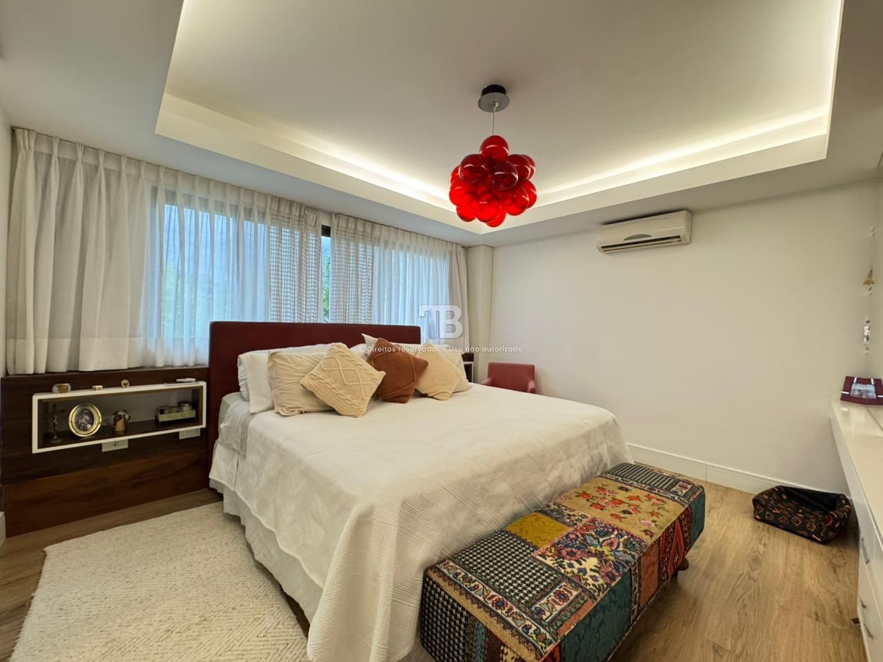 Casa em Condomínio Fechado