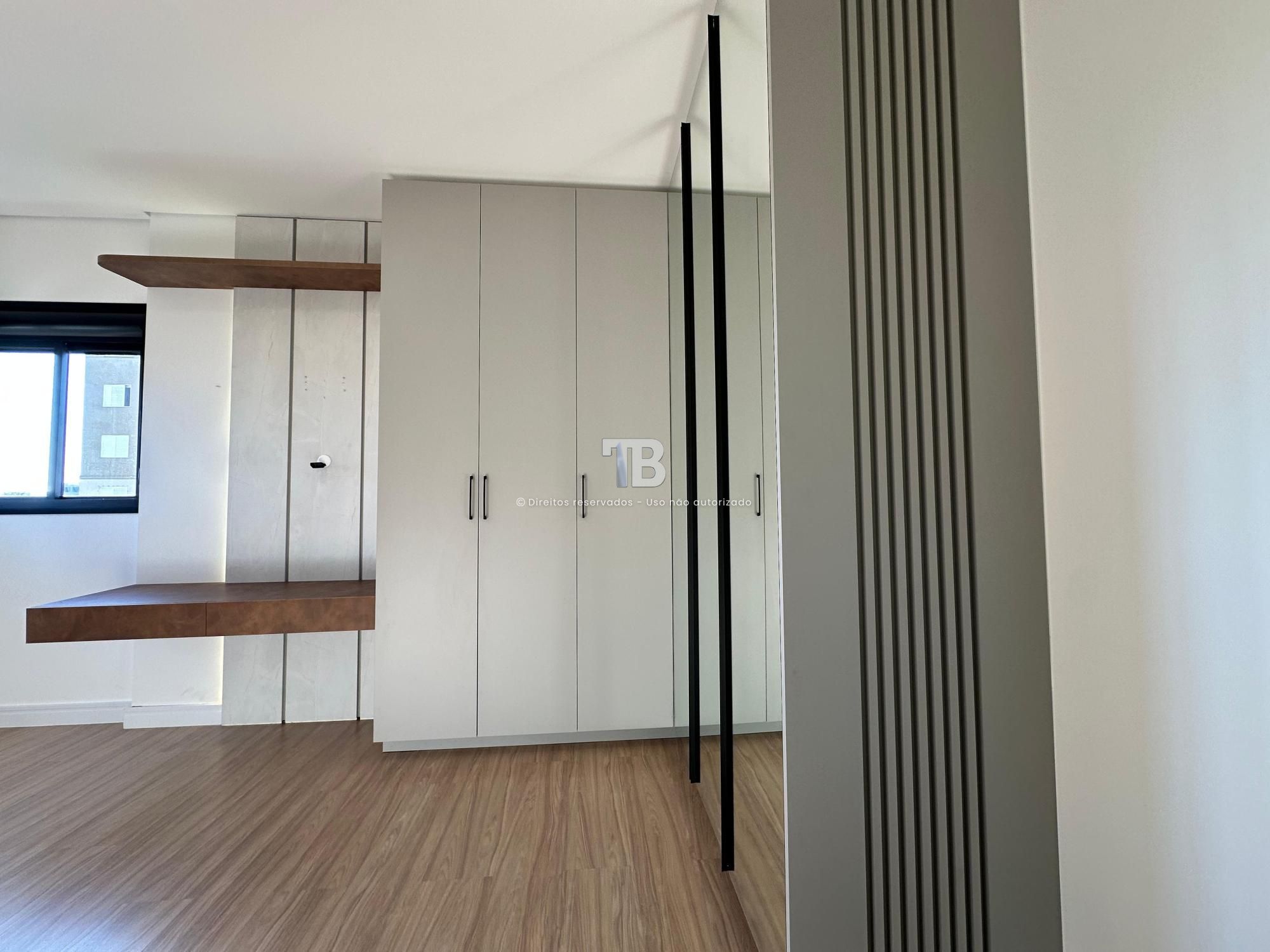 Apartamento Semimobiliado