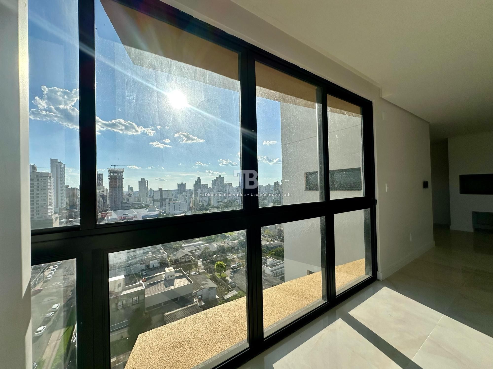 Apartamento Novo à Venda