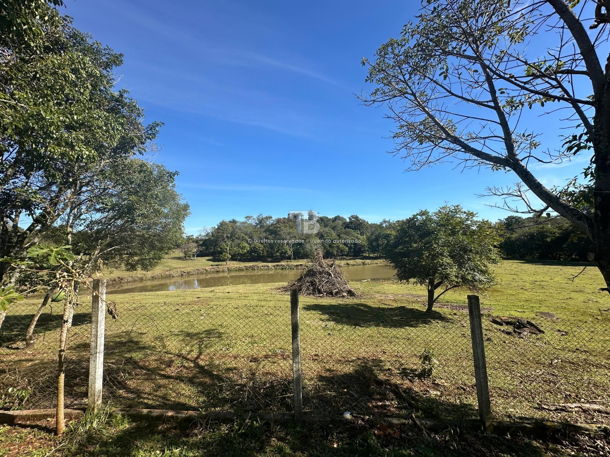 Chácara à Venda na Linha Cachoeira