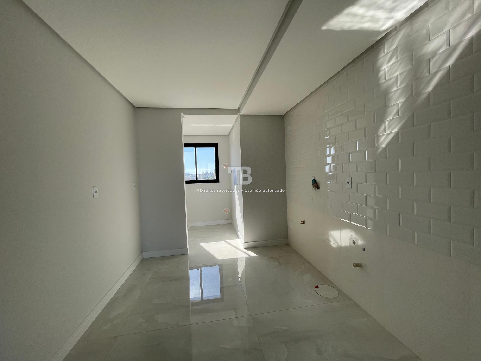 Apartamento Novo à Venda