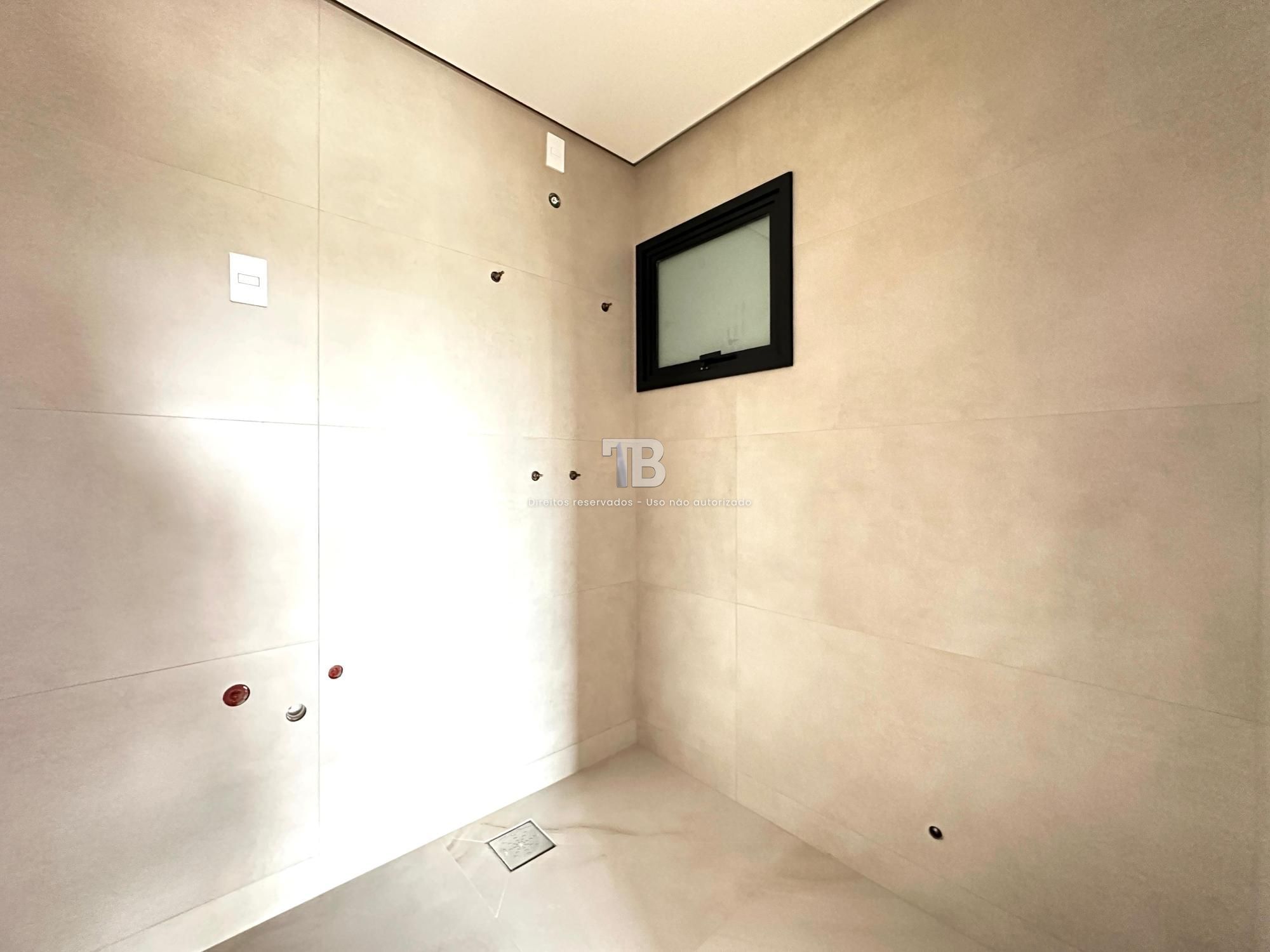 Apartamento novo à venda