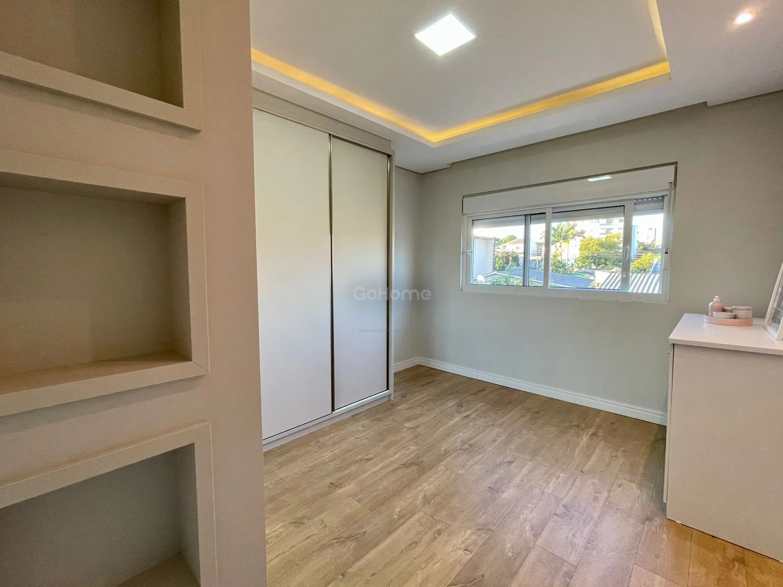 3358 – Casa Mobiliada no SAIC: Conforto e Estilo em Cada Detalhe