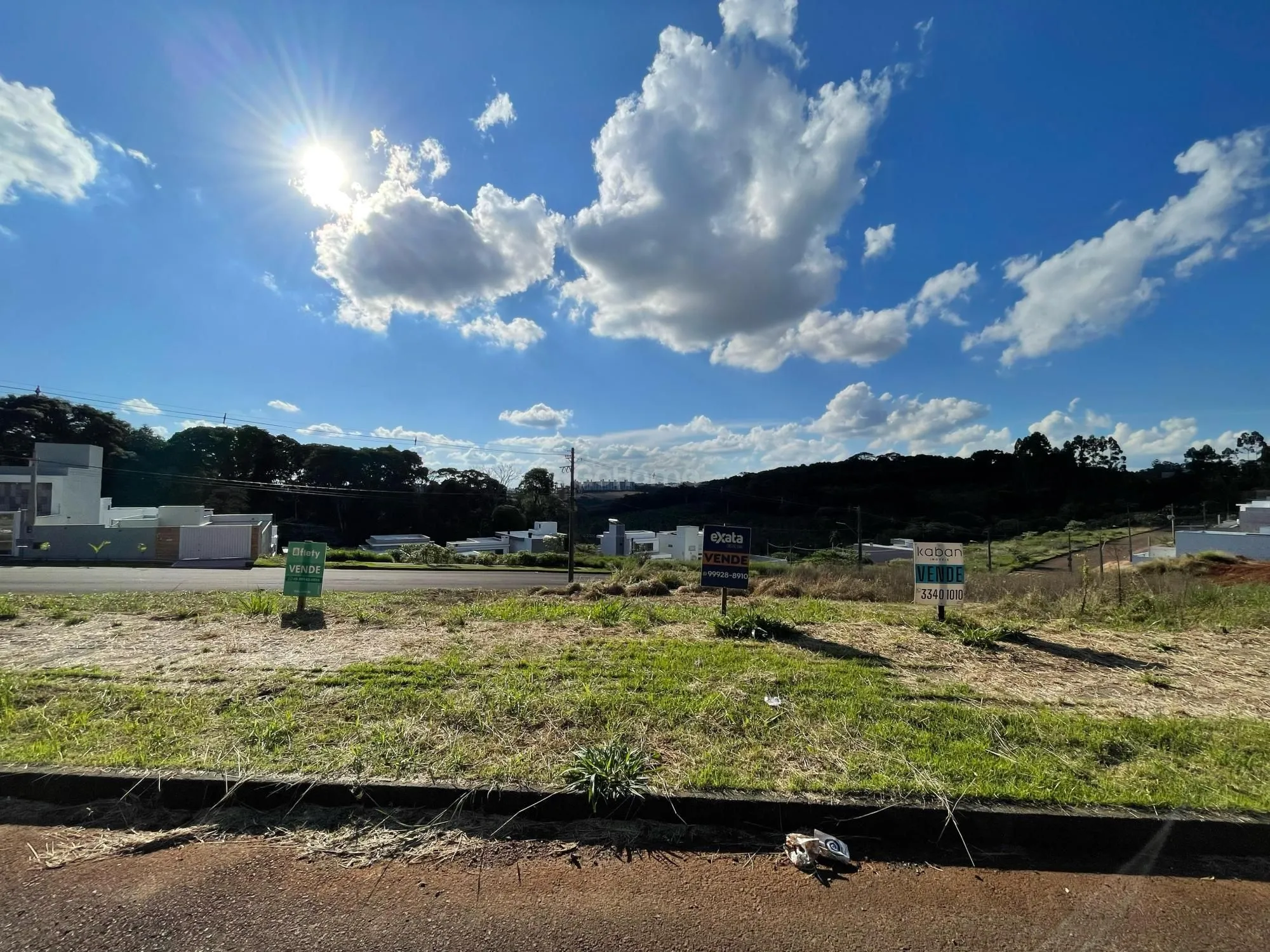 Terreno à venda com 476m²