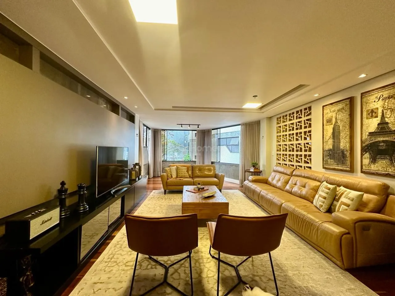Apartamento no Centro com 3 Dormitórios