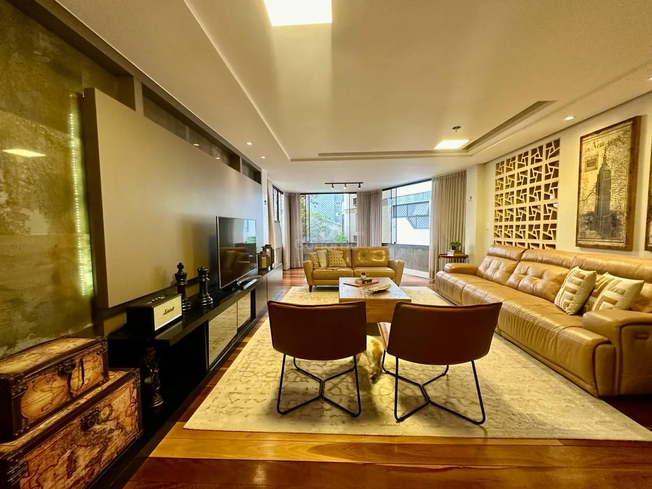 Apartamento no Centro com 3 Dormitórios