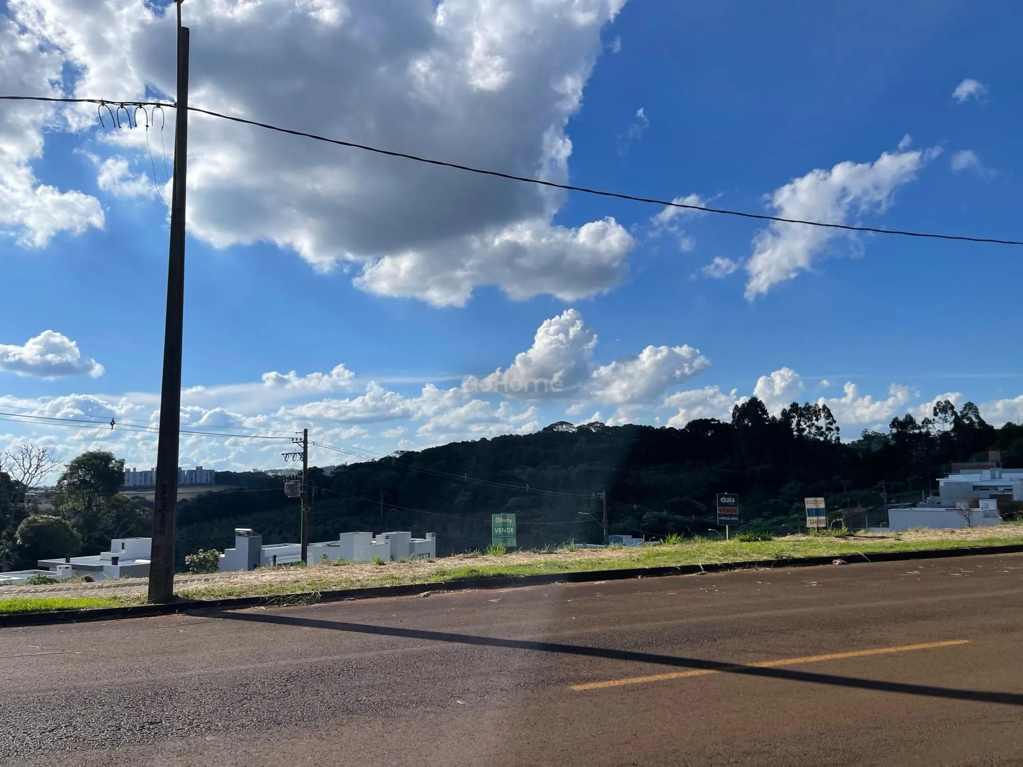Terreno à venda com 476m²