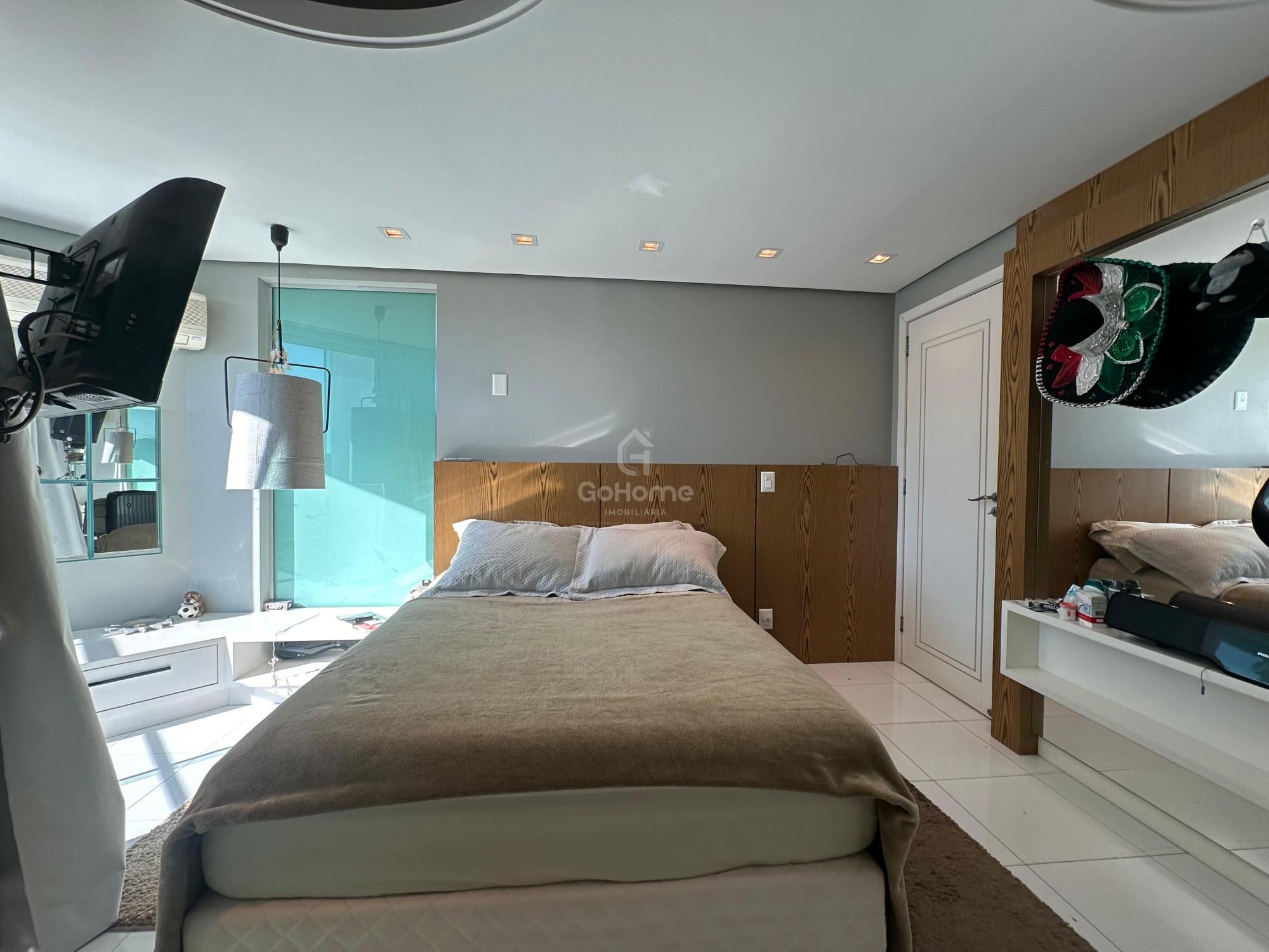 Casa com Piscina e 4 Quartos em Chapecó