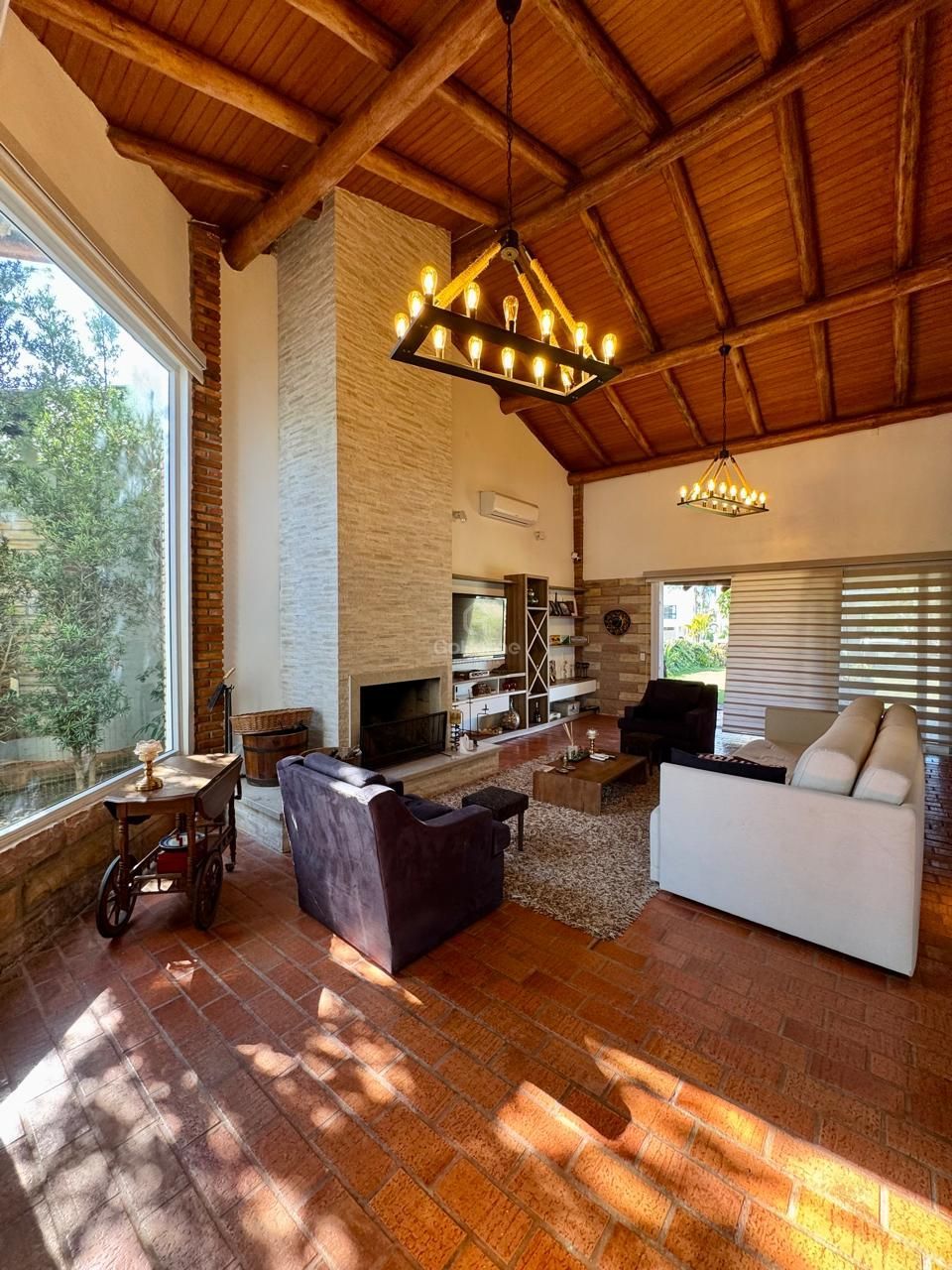 Casa em condomínio fechado