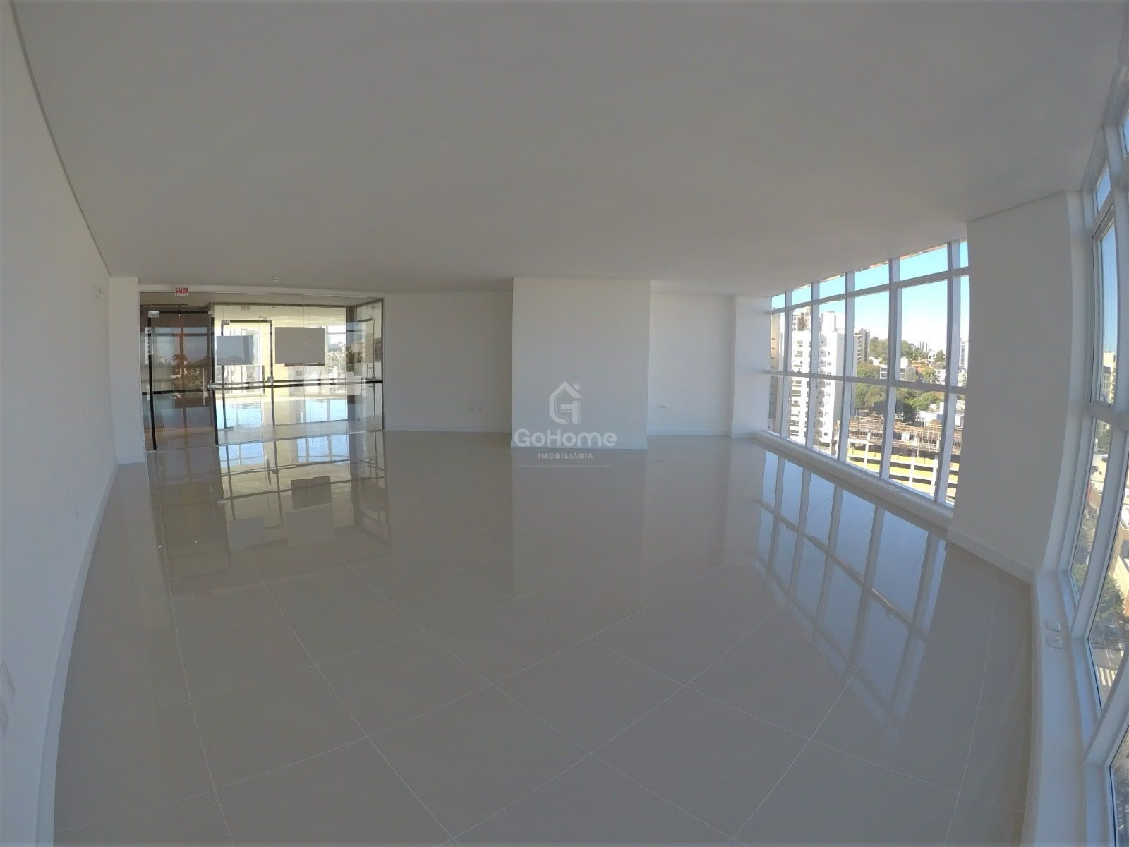 4817 – Sala Comercial no Edifício Il Centenário, uma das mais modernas de Chapecó
