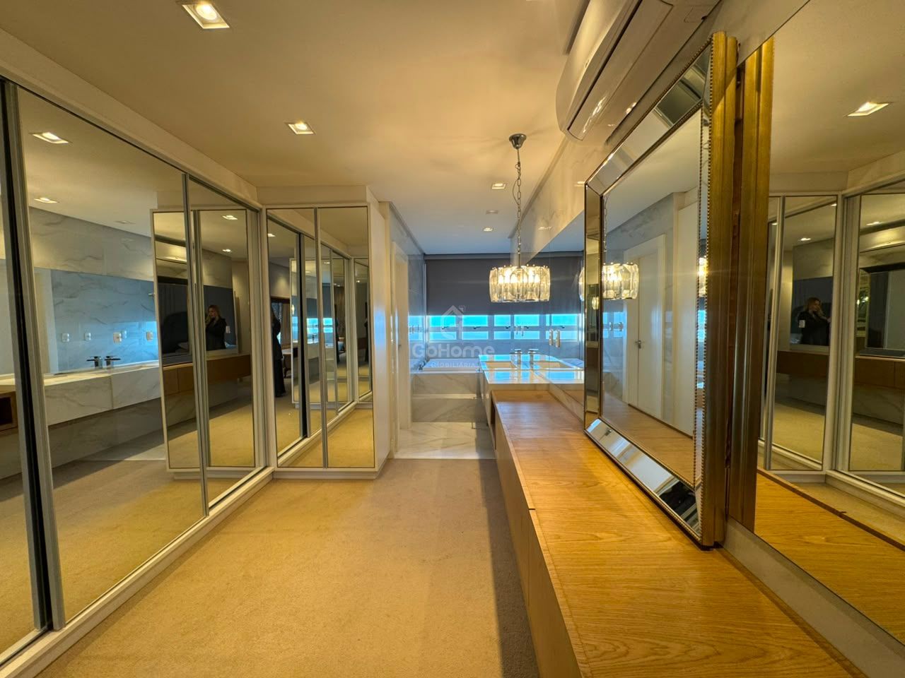 Apartamento Mobiliado com 3 suítes
