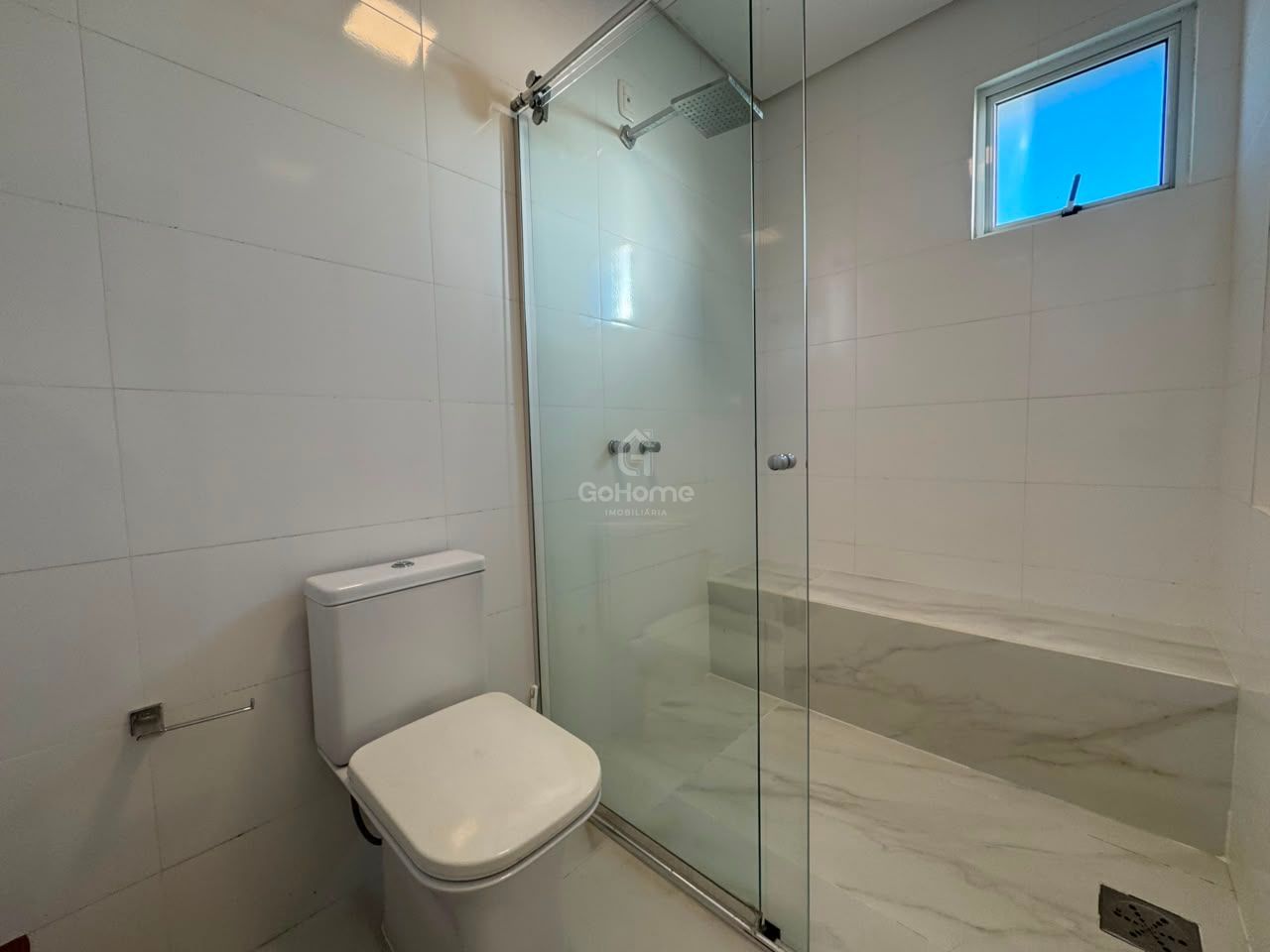 4690 – Apartamento de alto padrão, com 3 suítes e vista panorâmica no Centro Chapecó