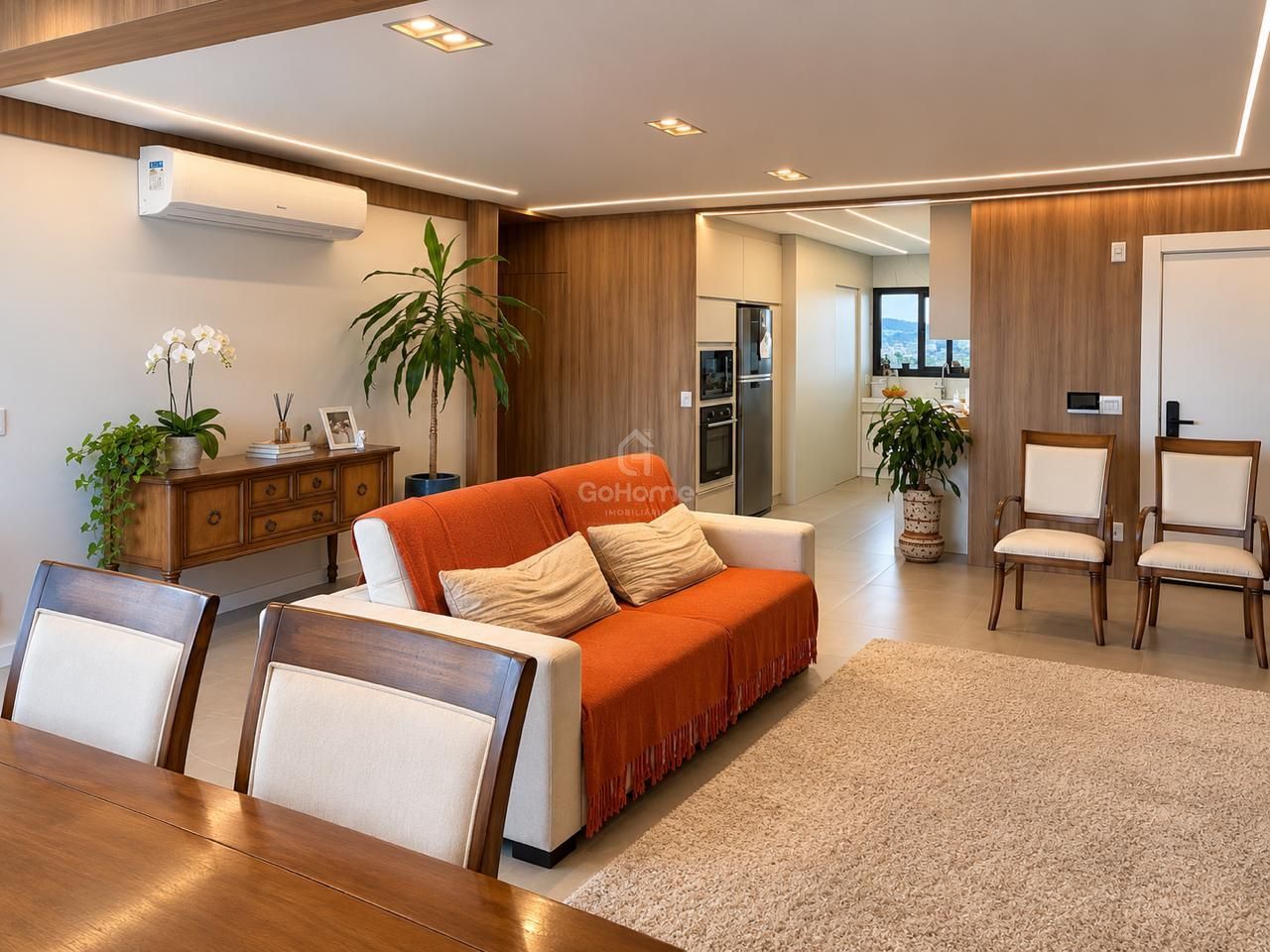 4818 – Apartamento Semimobiliado com 3 Suítes e 2 Vagas no Presidente Médici, Chapecó