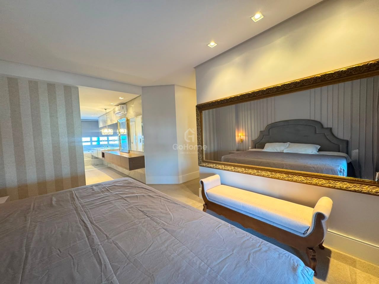 Apartamento Mobiliado com 3 suítes
