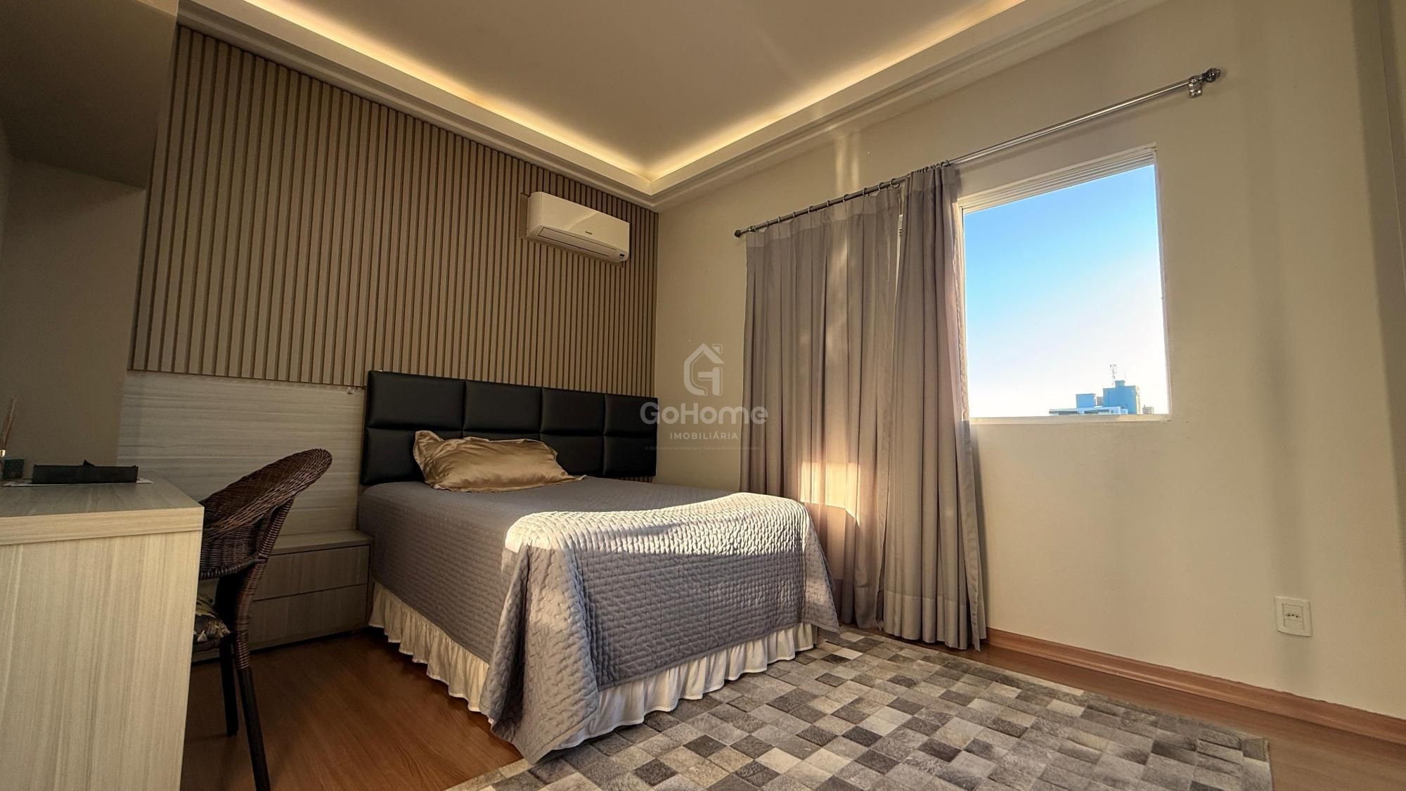 Apartamento Mobiliado com 3 suítes