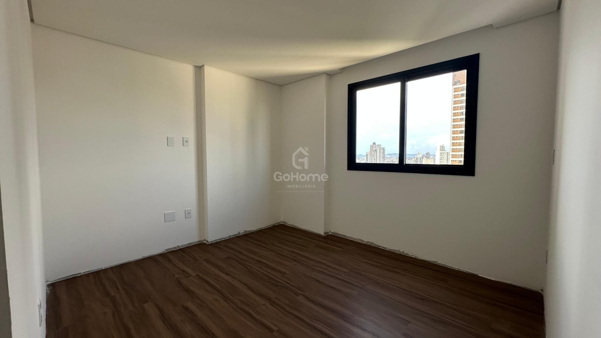 Apartamento Novo à Venda com 3 suítes