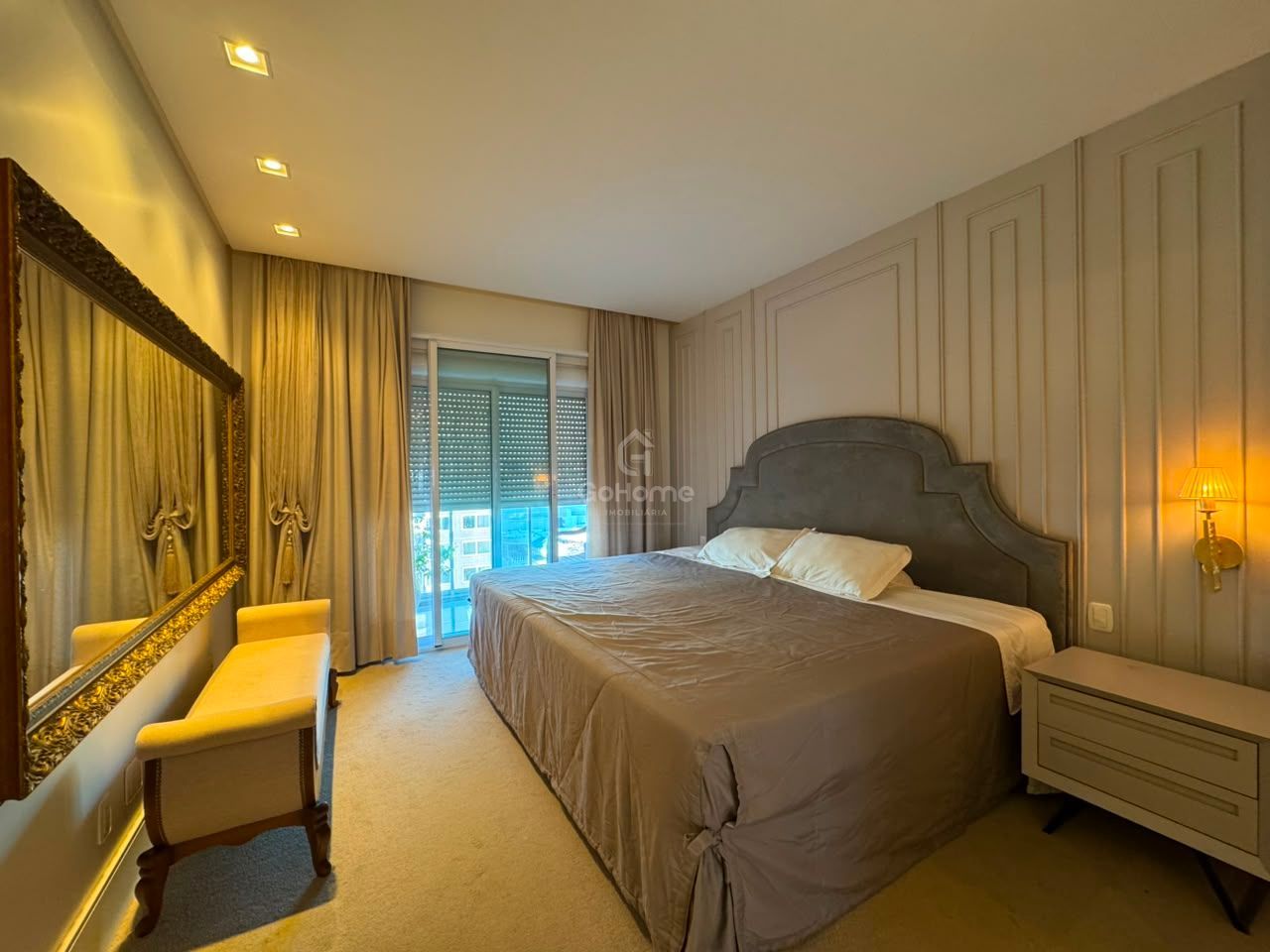 Apartamento Mobiliado com 3 suítes
