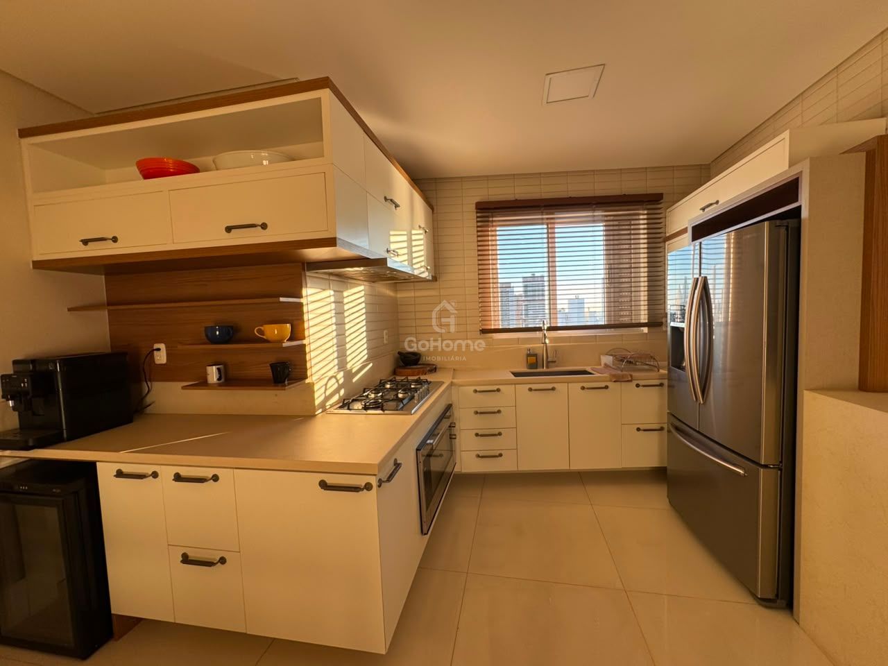 Apartamento Mobiliado com 3 suítes