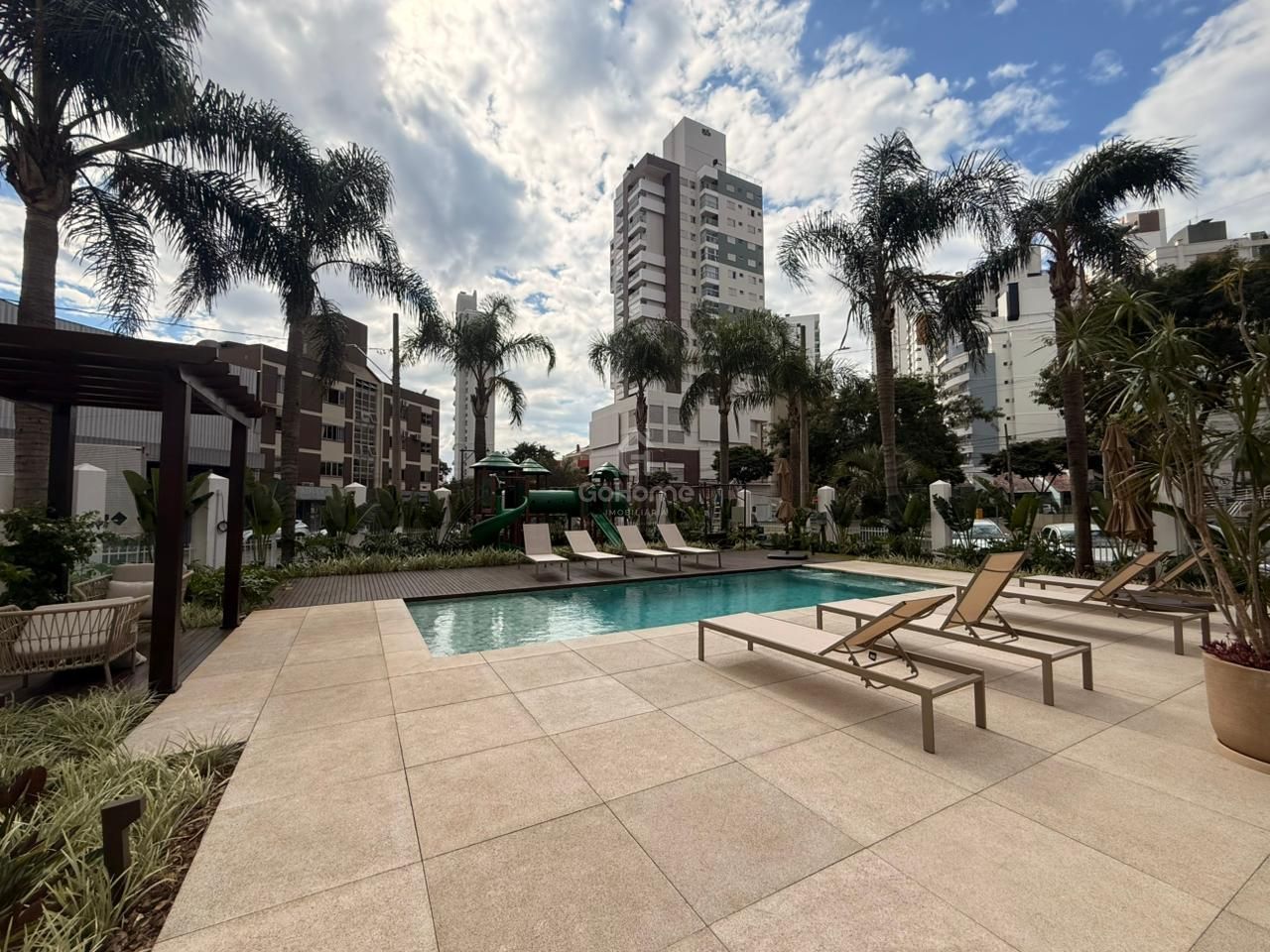 Apartamento Novo à Venda
