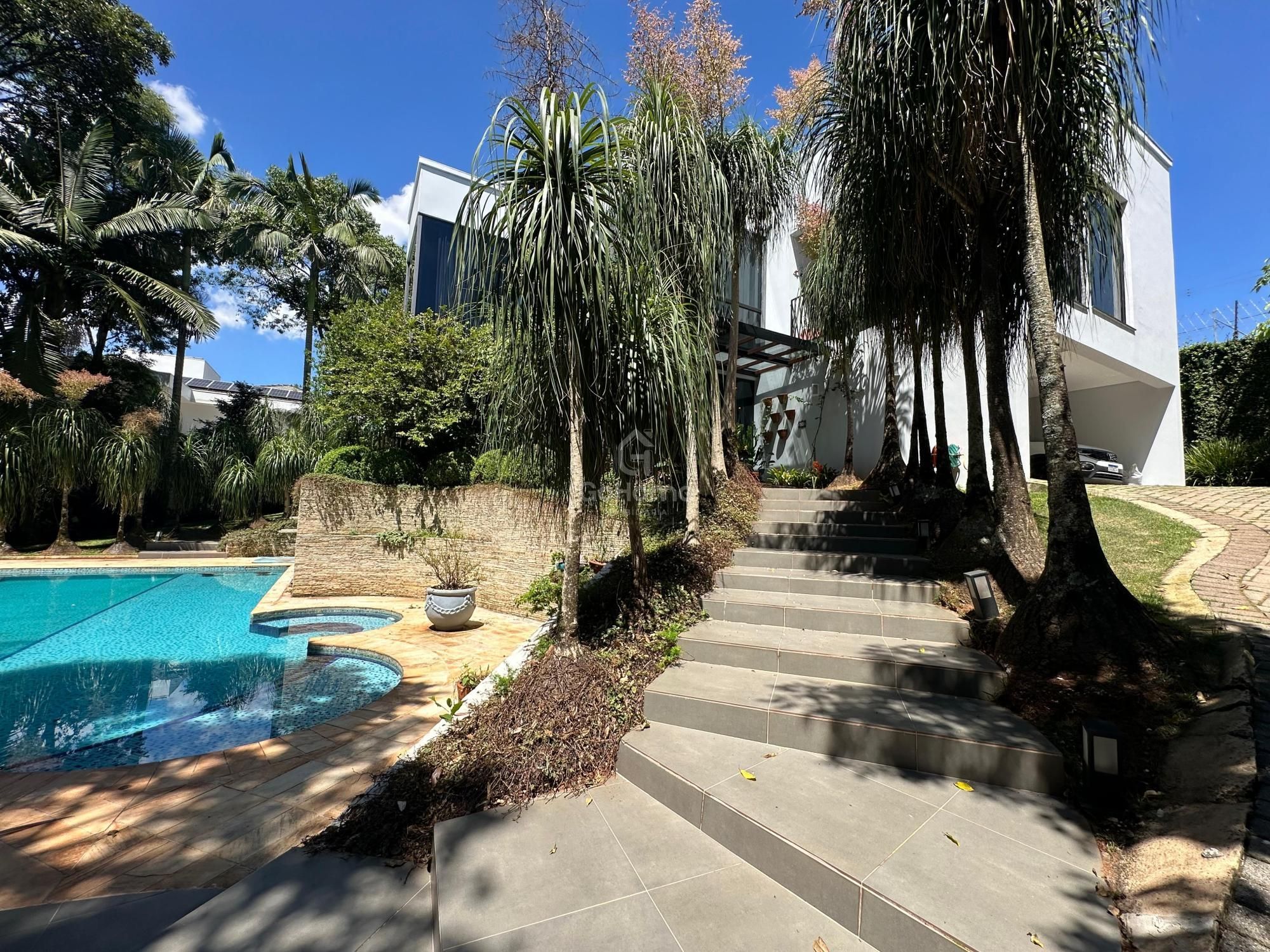 Casa em Condomínio Fechado