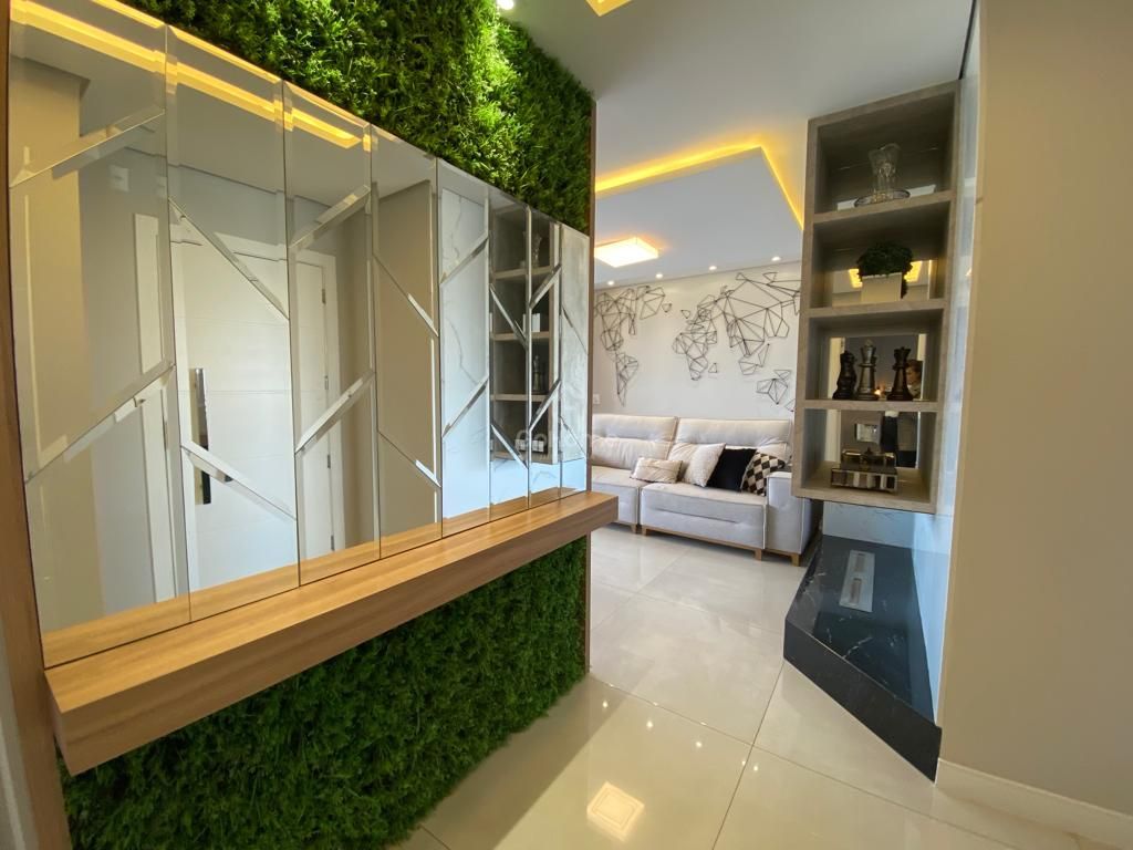 Apartamento Mobiliado à Venda