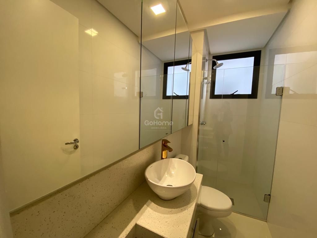 Apartamento Mobiliado à Venda