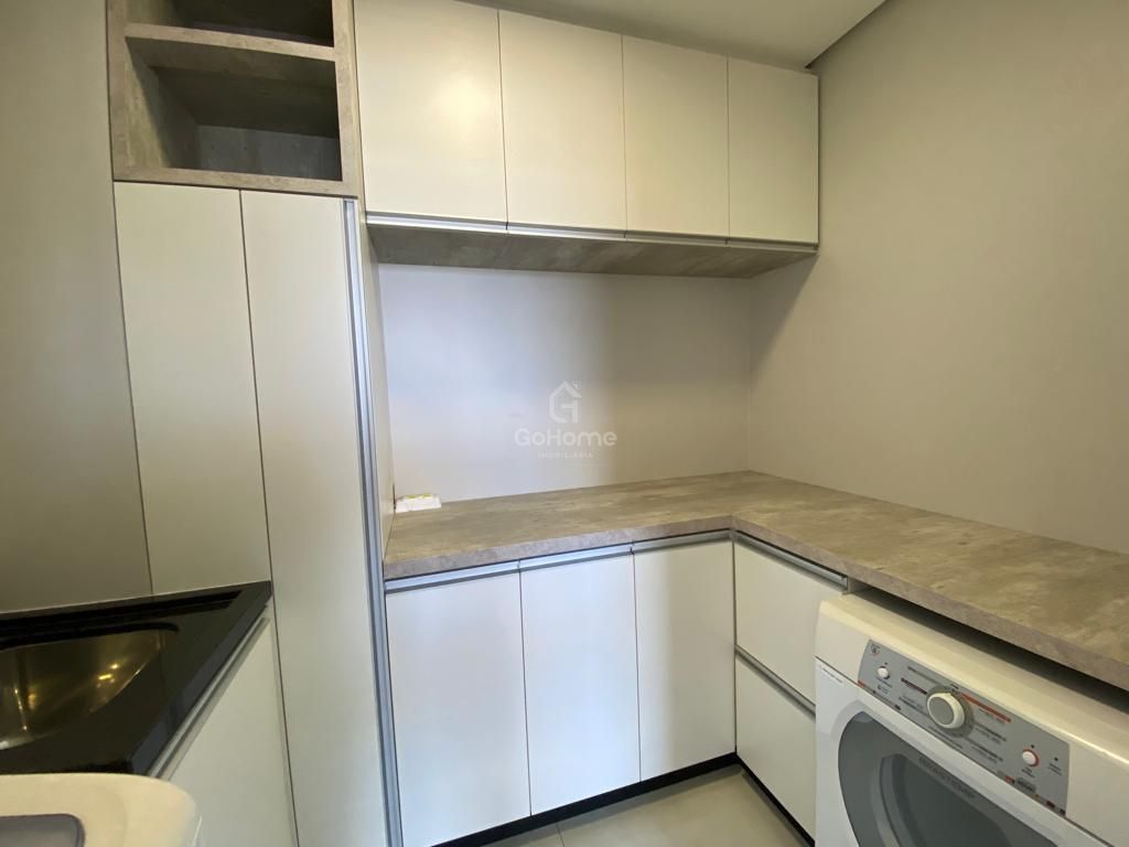 Apartamento Mobiliado à Venda
