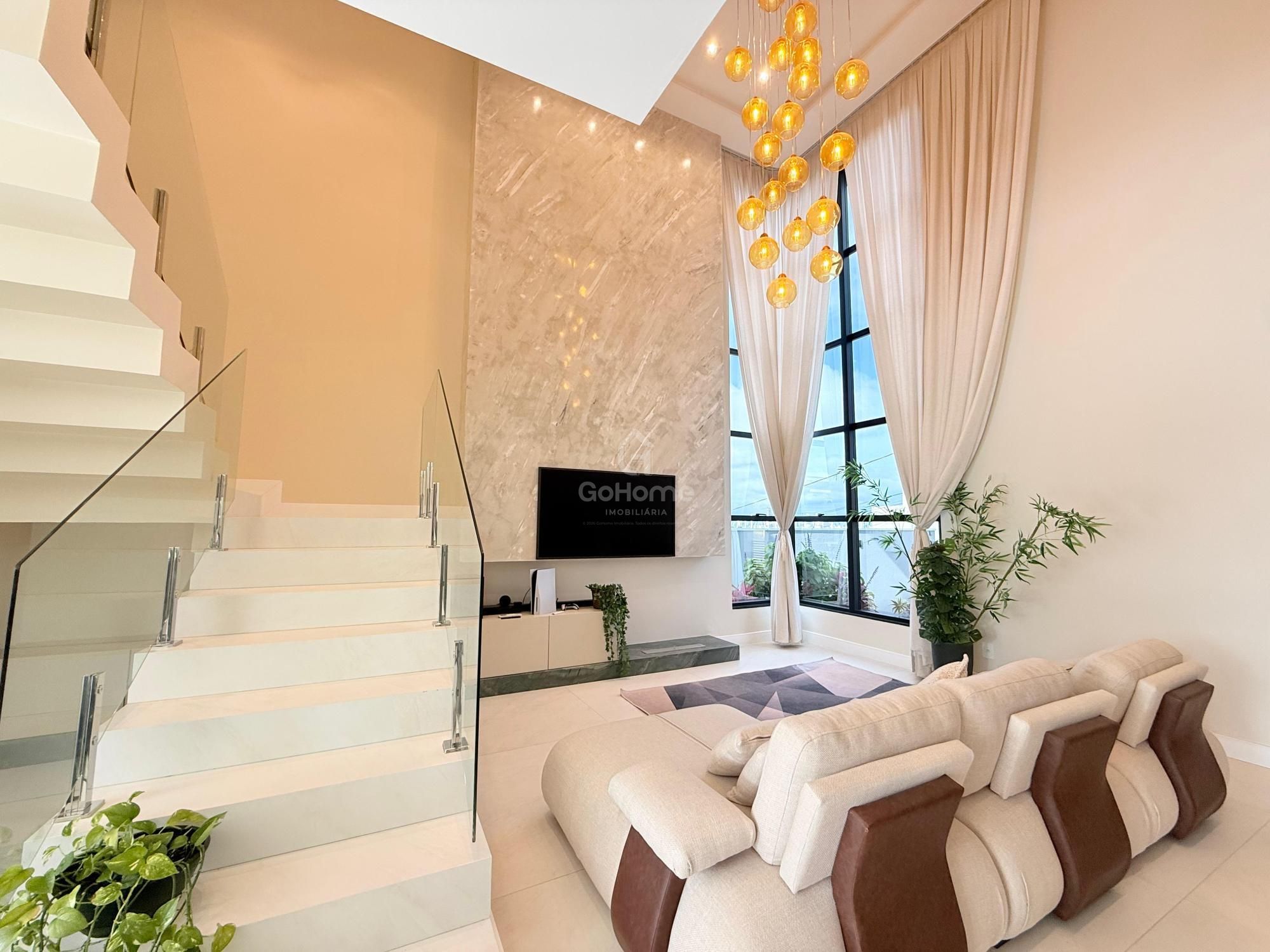 Casa com Quatro Suítes