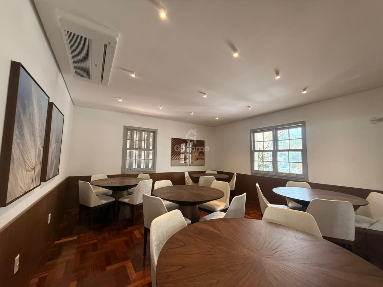 Apartamento Novo à Venda
