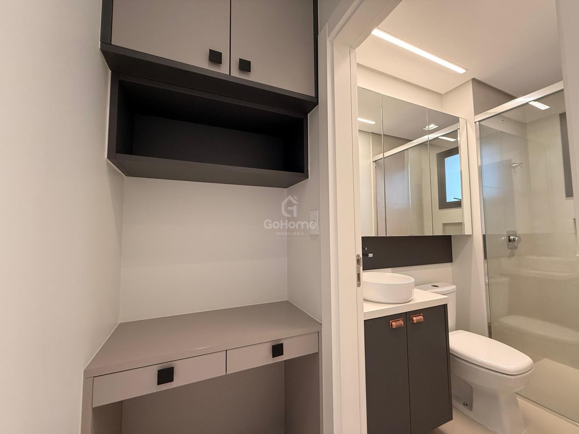 Apartamento Semimobiliado à Venda