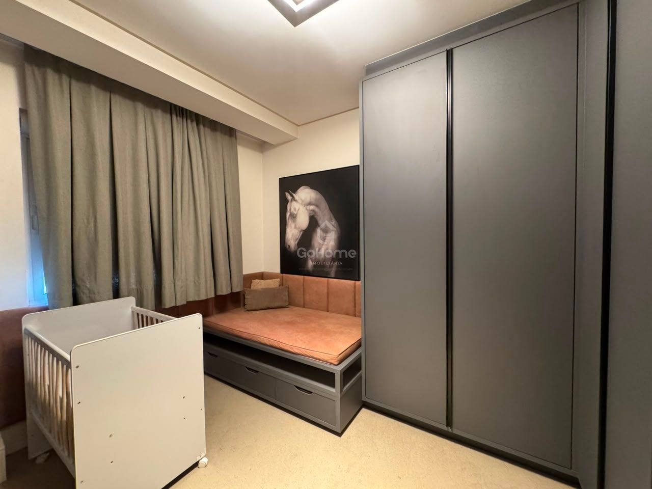 Apartamento Mobiliado com 3 suítes