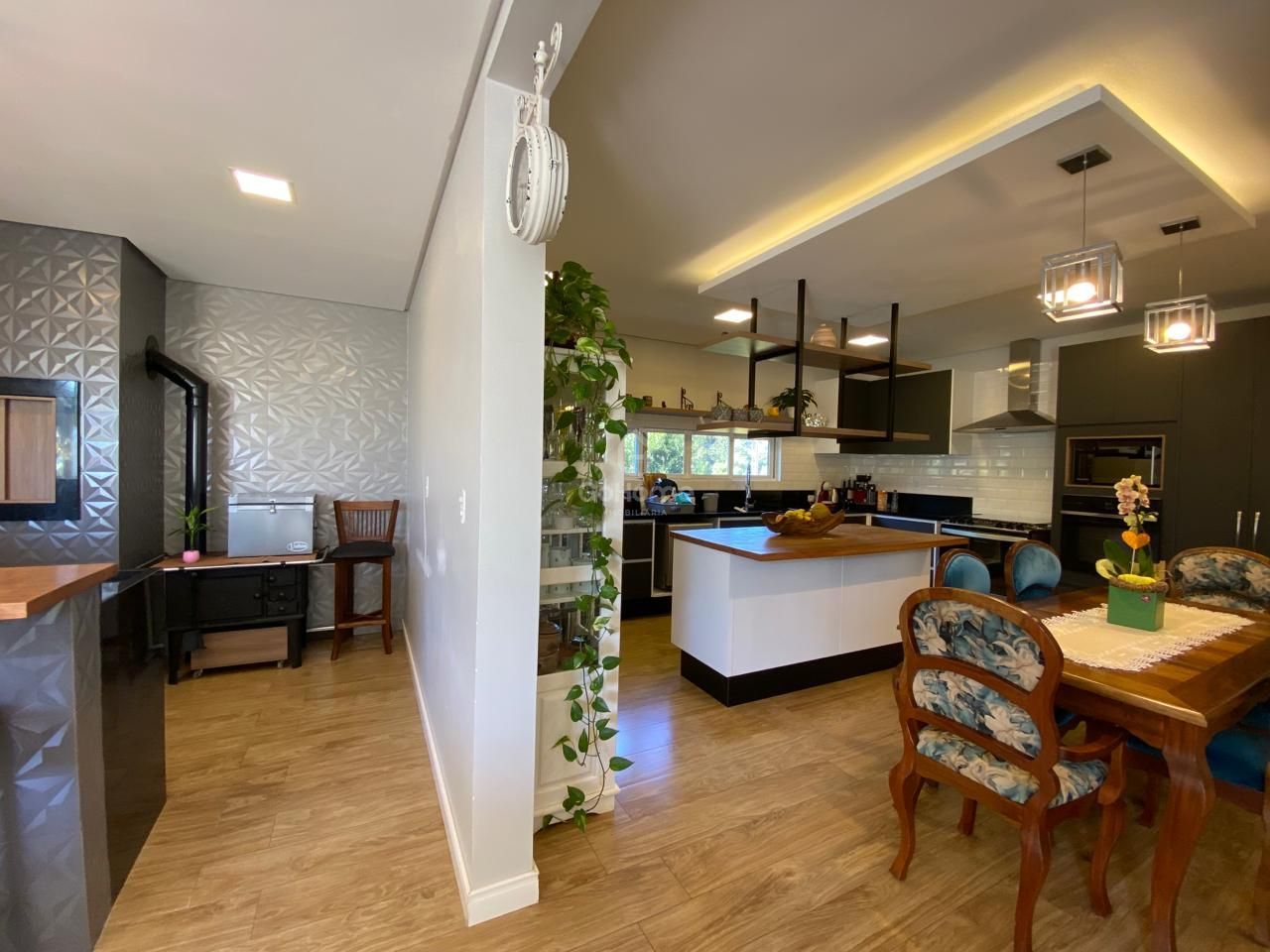 Casa à Venda Espelho das Águas