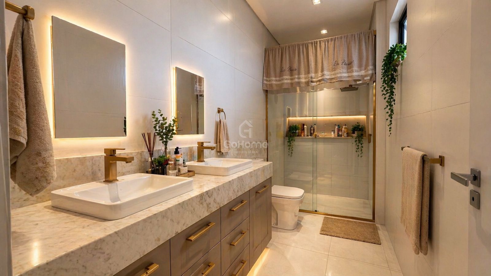Apartamento Semimobiliado em ótima localização