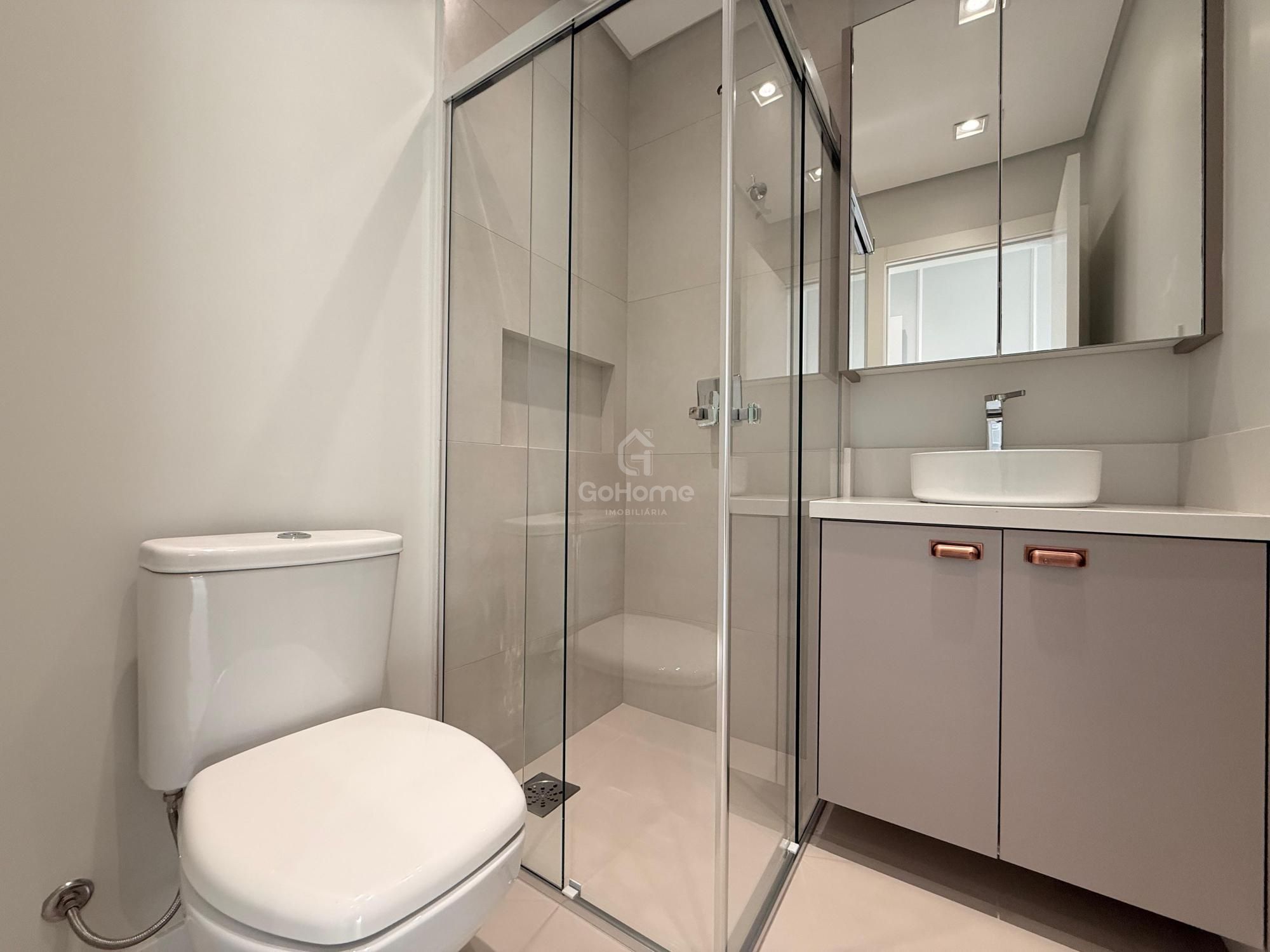 Apartamento Semimobiliado à Venda