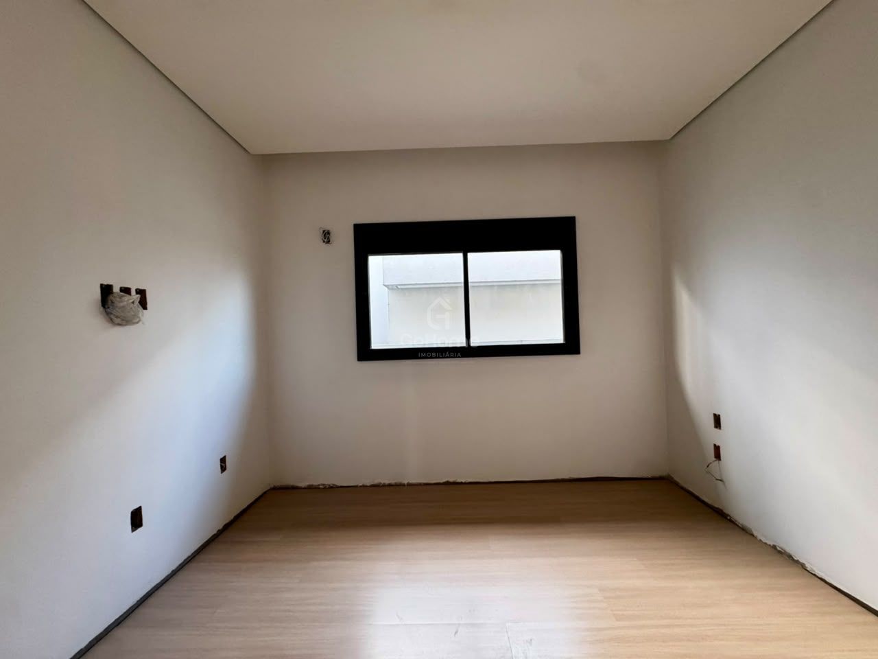 Casa em Condomínio Fechado com 3 suítes